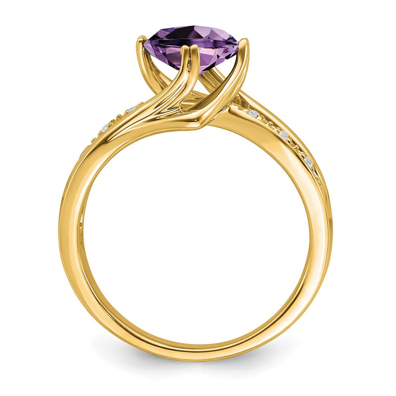 14K Yellow Gold Amethyst and Real Diamond Ring