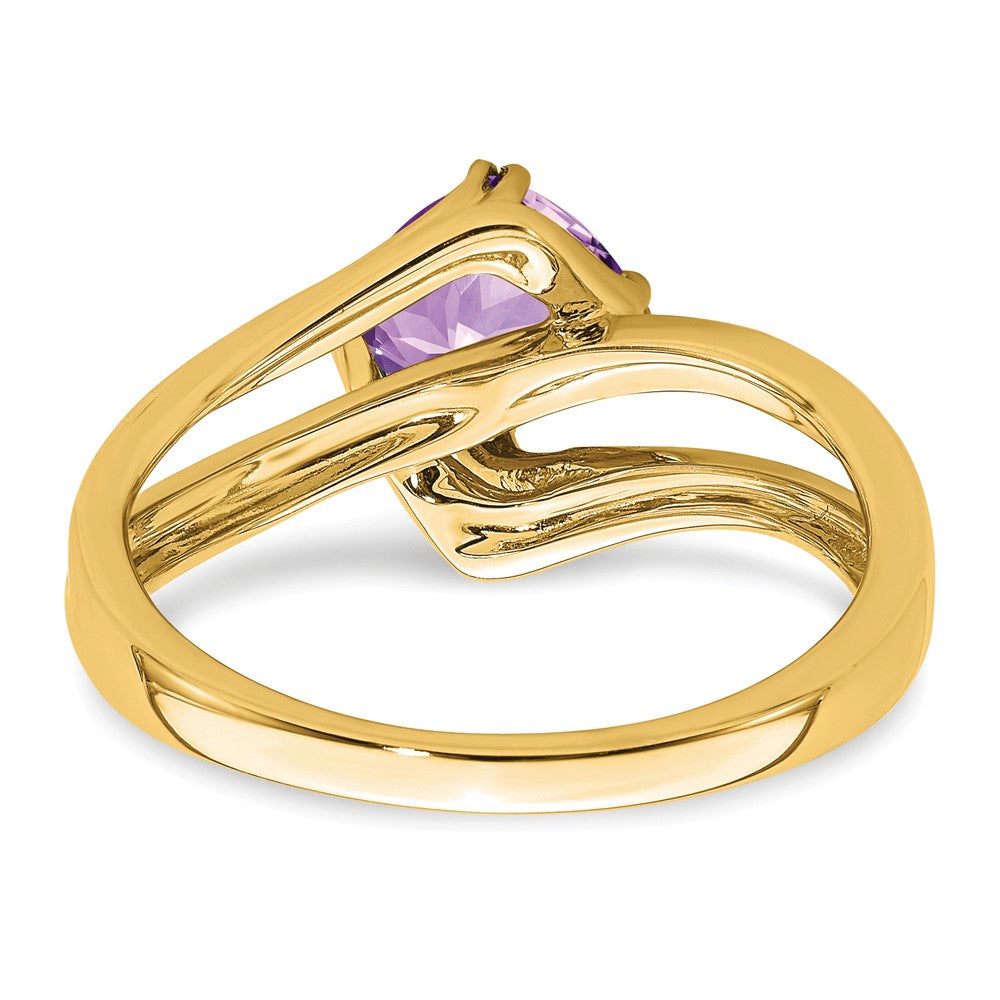 14K Yellow Gold Amethyst and Real Diamond Ring