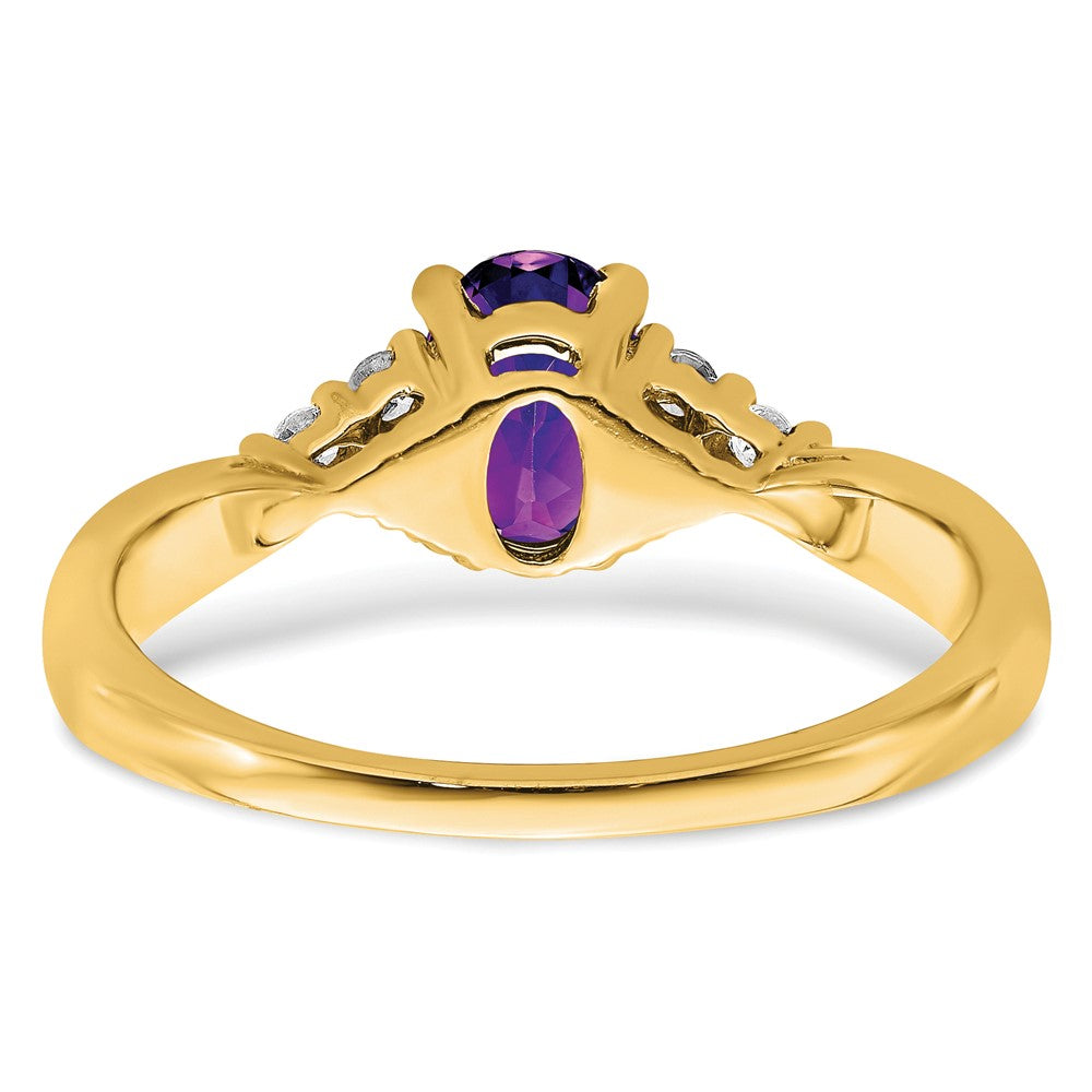14K Yellow Gold Amethyst and Real Diamond Ring