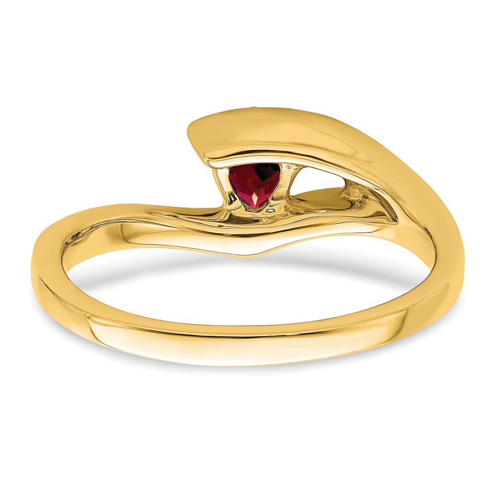 14K Yellow Gold Trillion Garnet and Real Diamond Ring