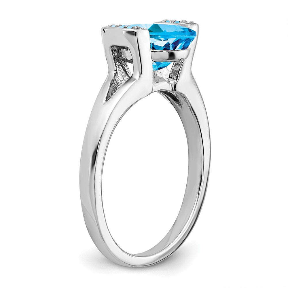 14k White Gold Oval Blue Topaz and Real Diamond Ring