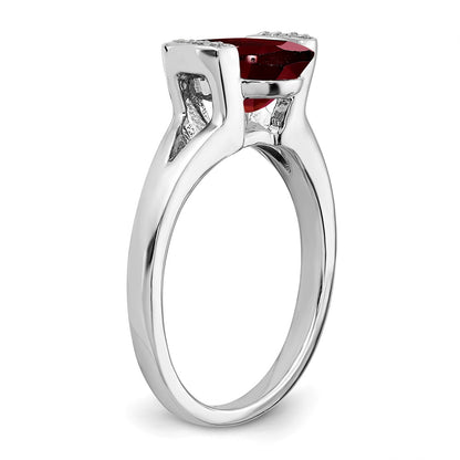14k White Gold Oval Garnet and Real Diamond Ring