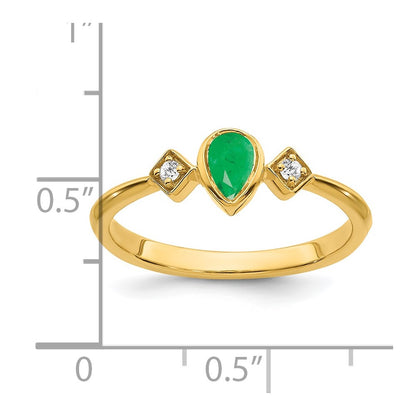 14K Yellow Gold Pear Bezel Emerald and Real Diamond Ring