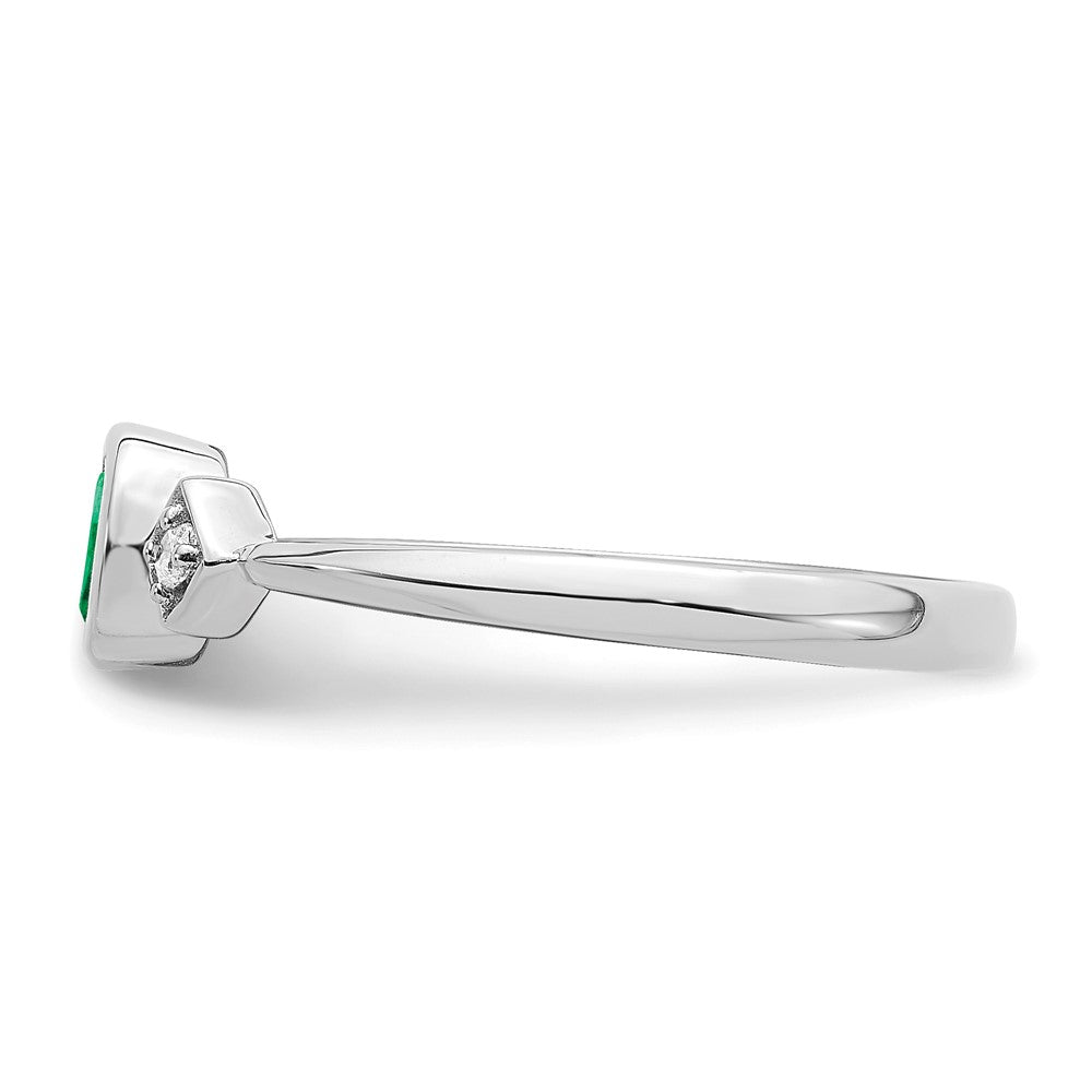 14k White Gold Oval Bezel Emerald and Real Diamond Ring