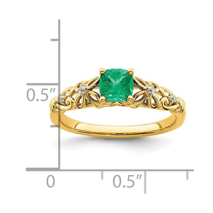 14k Gold Polished Emerald and Real Diamond Ring