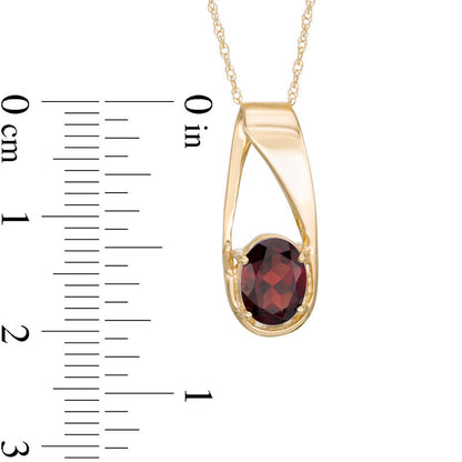 Oval Garnet Pendant in 10K Yellow Gold