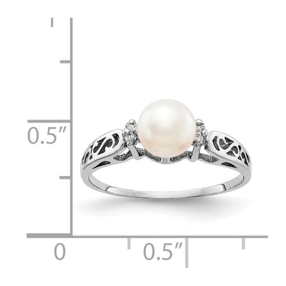 14k White Gold 6mm FW Cultured Pearl A Real Diamond ring