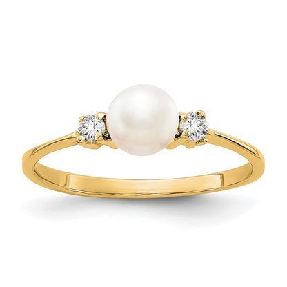 14K Yellow Gold 5mm FW Cultured Pearl A Real Diamond ring