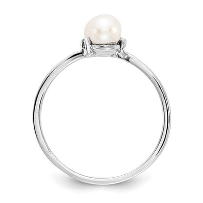 14k White Gold 4mm FW Cultured Pearl A Real Diamond ring