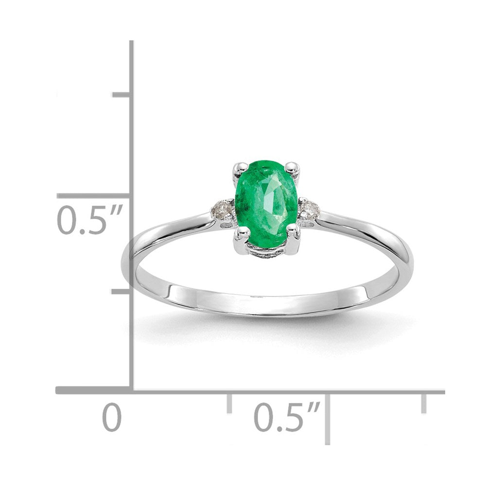 14k White Gold Real Diamond & Emerald Birthstone Ring