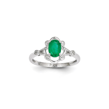14k White Gold WG Emer & Dia Ring