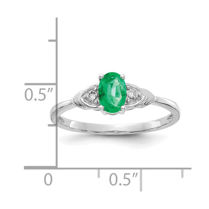 14k White Gold Emerald and Real Diamond Ring
