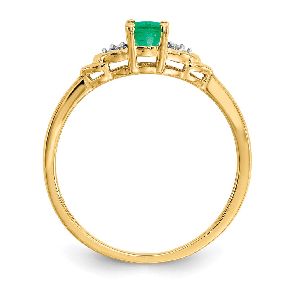 14K Yellow Gold Emerald and Real Diamond Ring