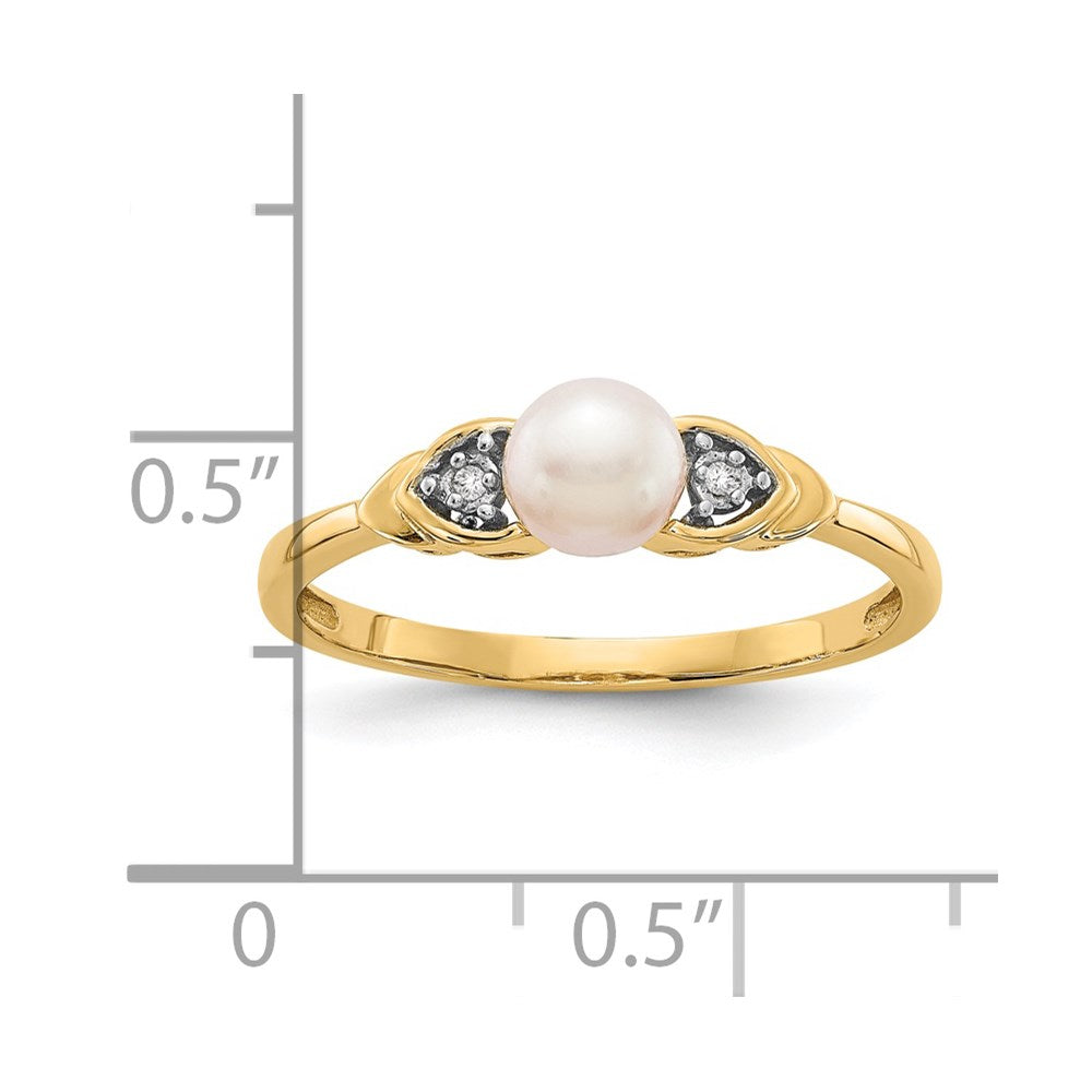 14K Yellow Gold FW Cultured Pearl and Real Diamond Ring