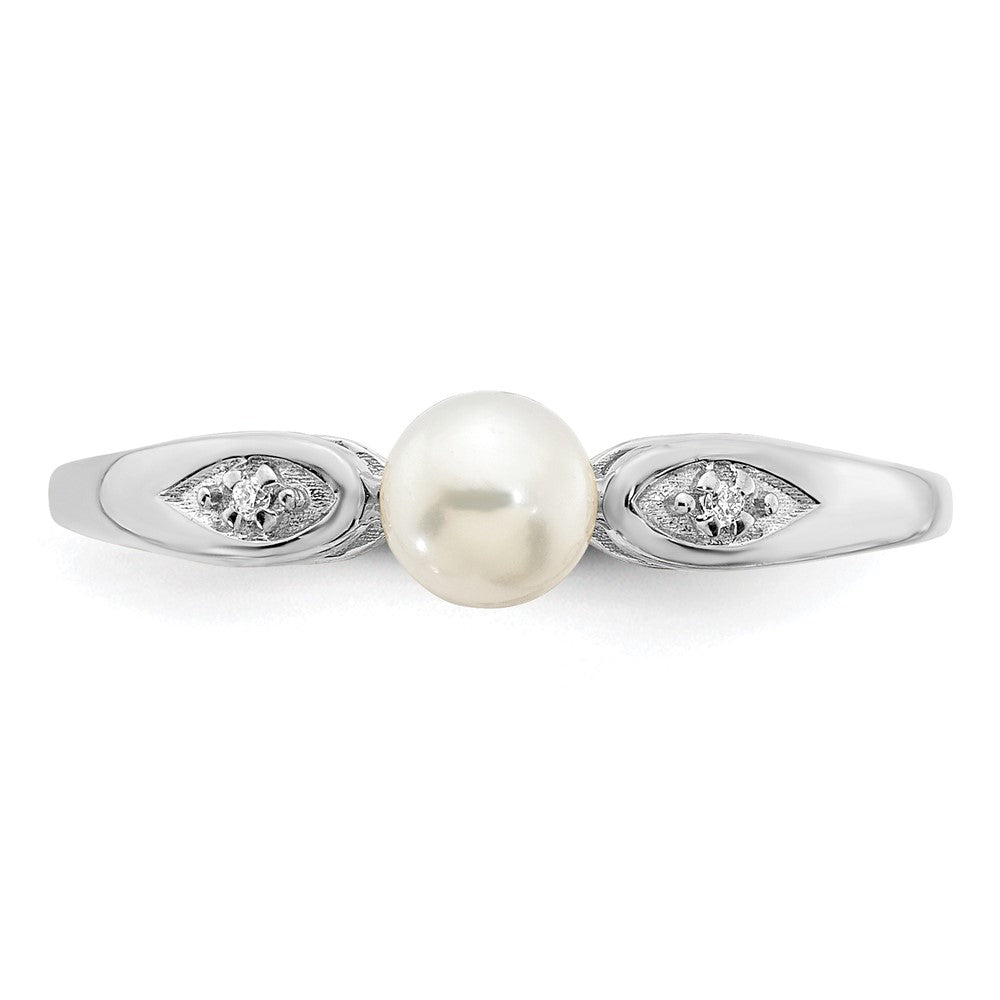 14k White Gold FW Cultured Pearl and Real Diamond Ring