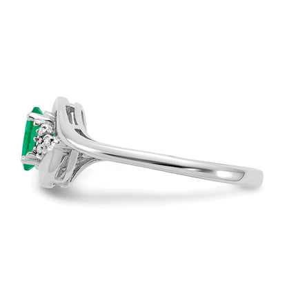14k White Gold Emerald and Real Diamond Ring