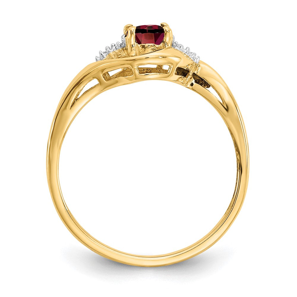 14K Yellow Gold Garnet and Real Diamond Ring