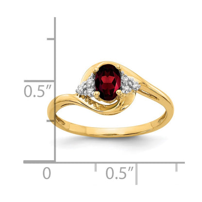 14K Yellow Gold Garnet and Real Diamond Ring