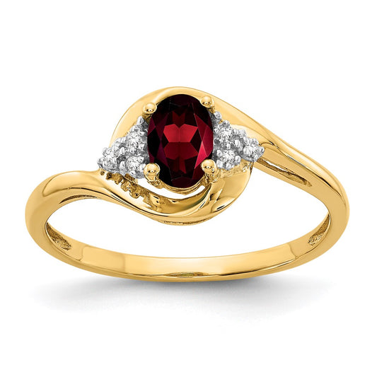 14K Yellow Gold Garnet and Real Diamond Ring