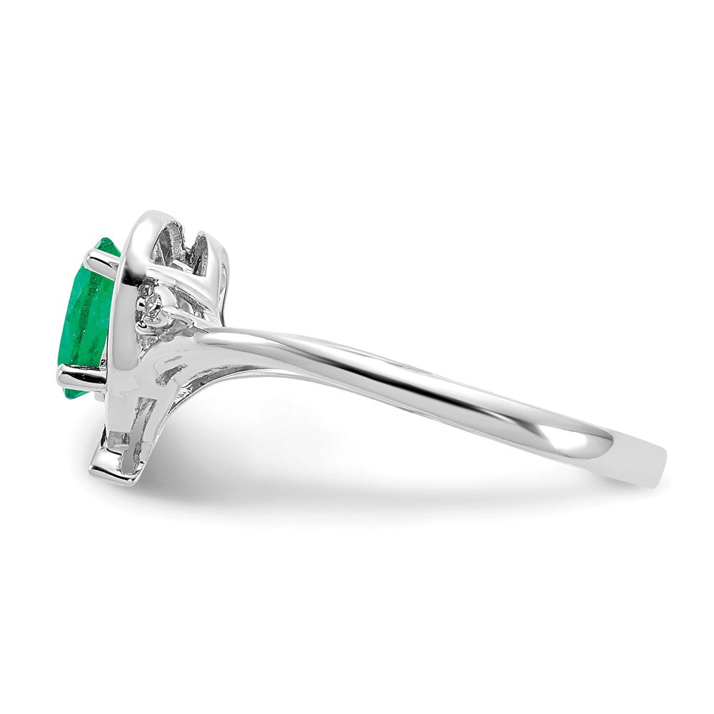 14k White Gold Emerald and Real Diamond Heart Ring