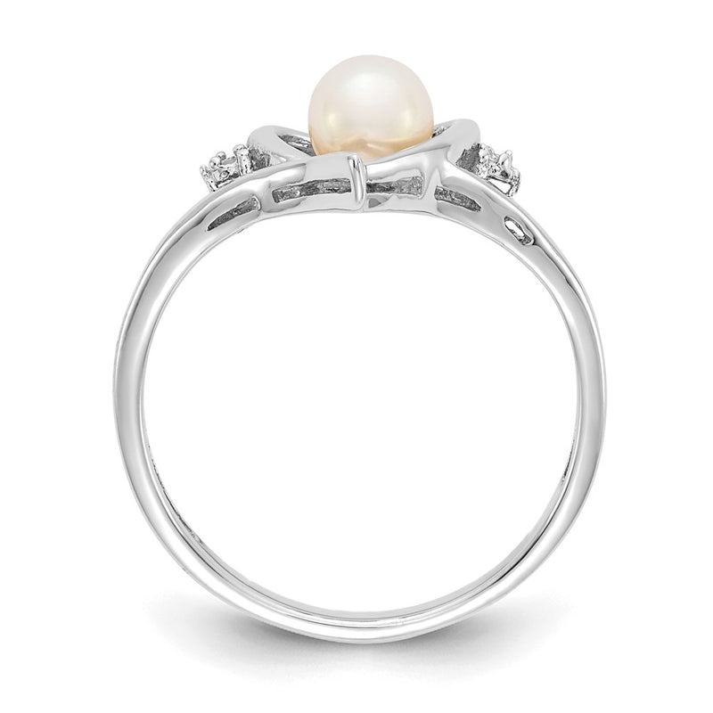 14k White Gold FW Cultured Pearl and Real Diamond Heart Ring