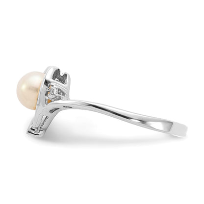 14k White Gold FW Cultured Pearl and Real Diamond Heart Ring