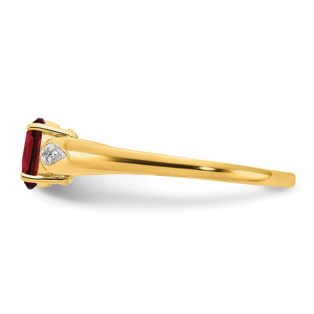 14K Yellow Gold Garnet and Real Diamond Ring