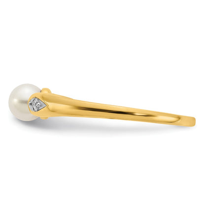 14K Yellow Gold FW Cultured Pearl and Real Diamond Ring