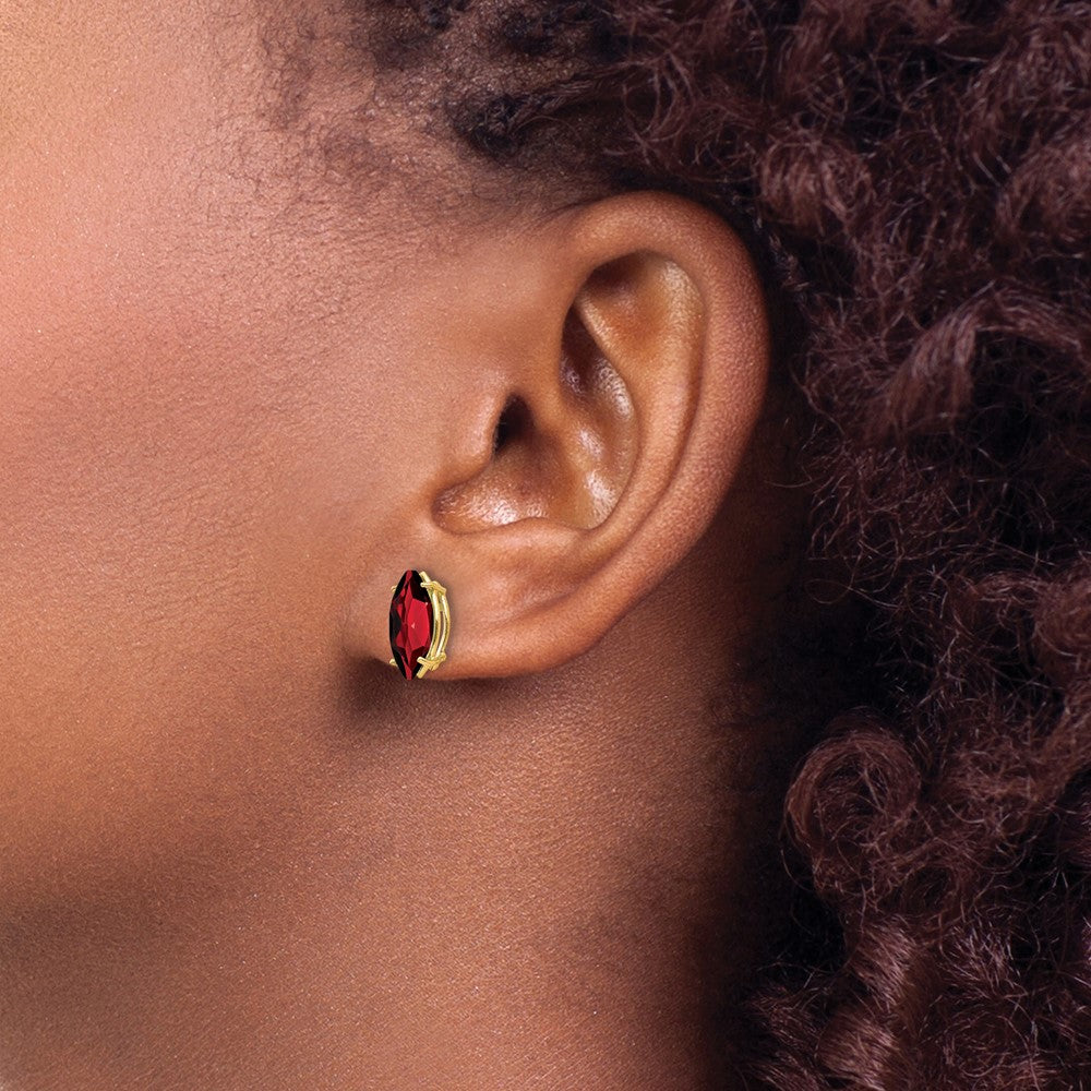 14k Yellow Gold Garnet Marquise Stud Earring