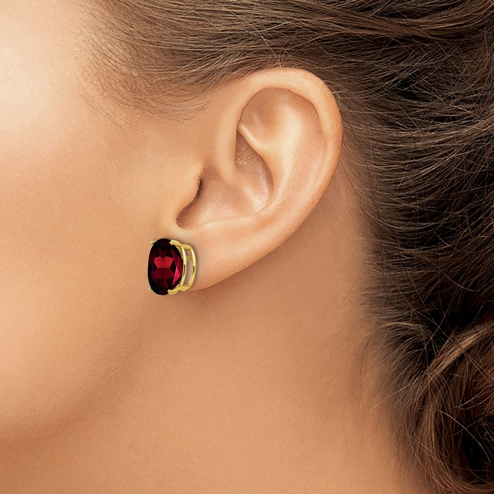 14k Yellow Gold Oval Garnet Earrings