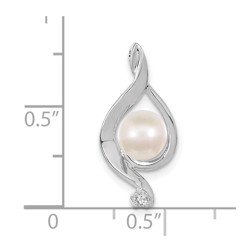 14k White Gold 5.5mm Round Freshwater Cultured Pearl A Real Diamond Pendant