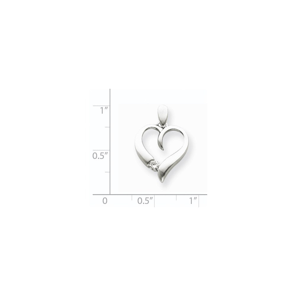 14k White Gold Diamond Heart Pendant