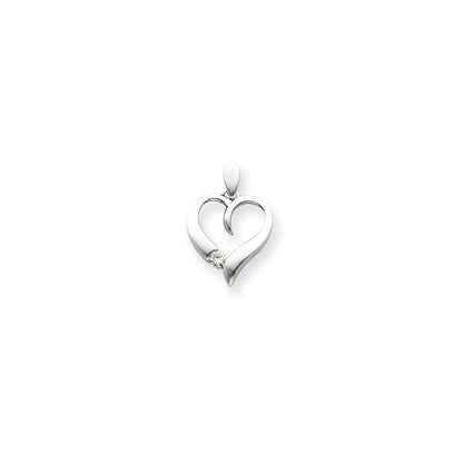 14k White Gold Diamond Heart Pendant
