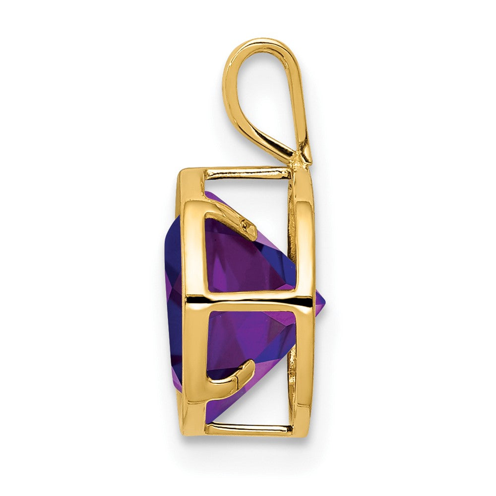14K Yellow Gold 8mm Amethyst Checker bezel pendant