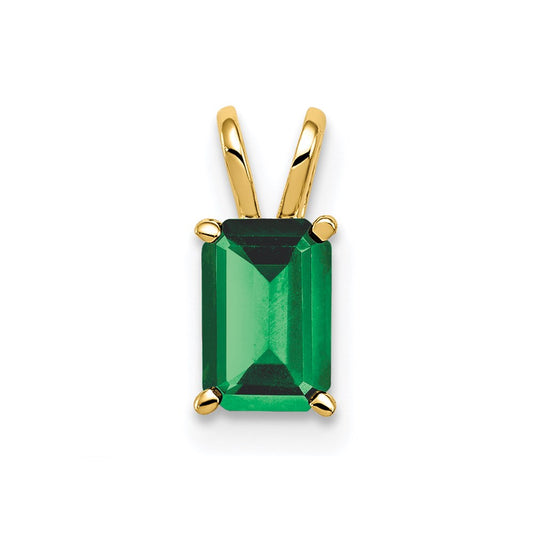 14K Yellow Gold 6x4mm Emerald Cut Emerald pendant