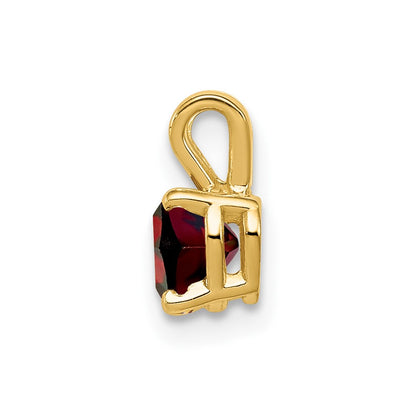 14K Yellow Gold Garnet pendant
