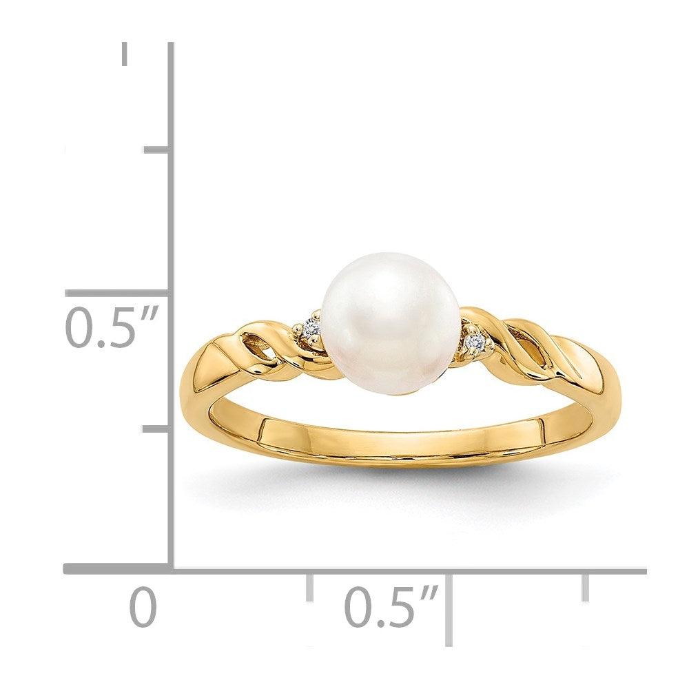 14K Yellow Gold FW Cultured Pearl and Real Diamond Twist Ring