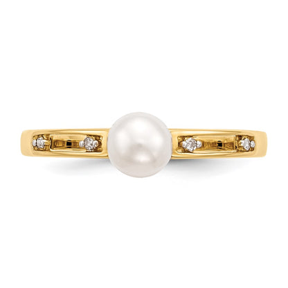14K Yellow Gold Freshwater Cultured Pearl and Real Diamond Ring