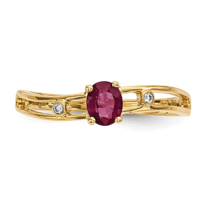 14k Gold w/ Ruby & Real Diamond Ring