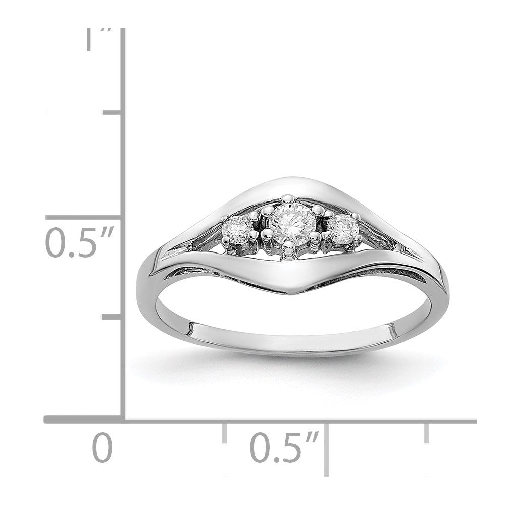 14k White Gold A Real Diamond ring