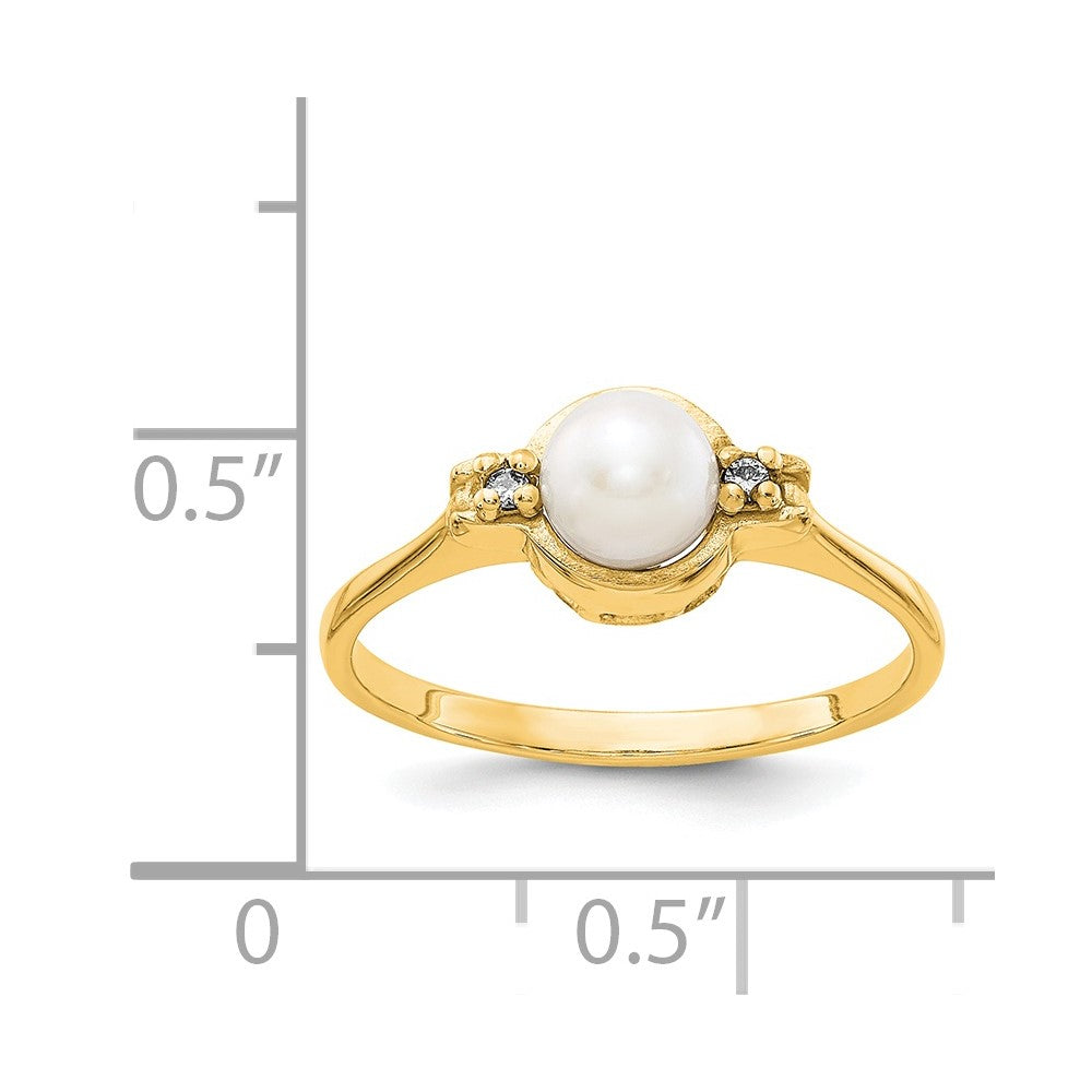 14K Yellow Gold 5mm FW Cultured Pearl AAA Real Diamond ring