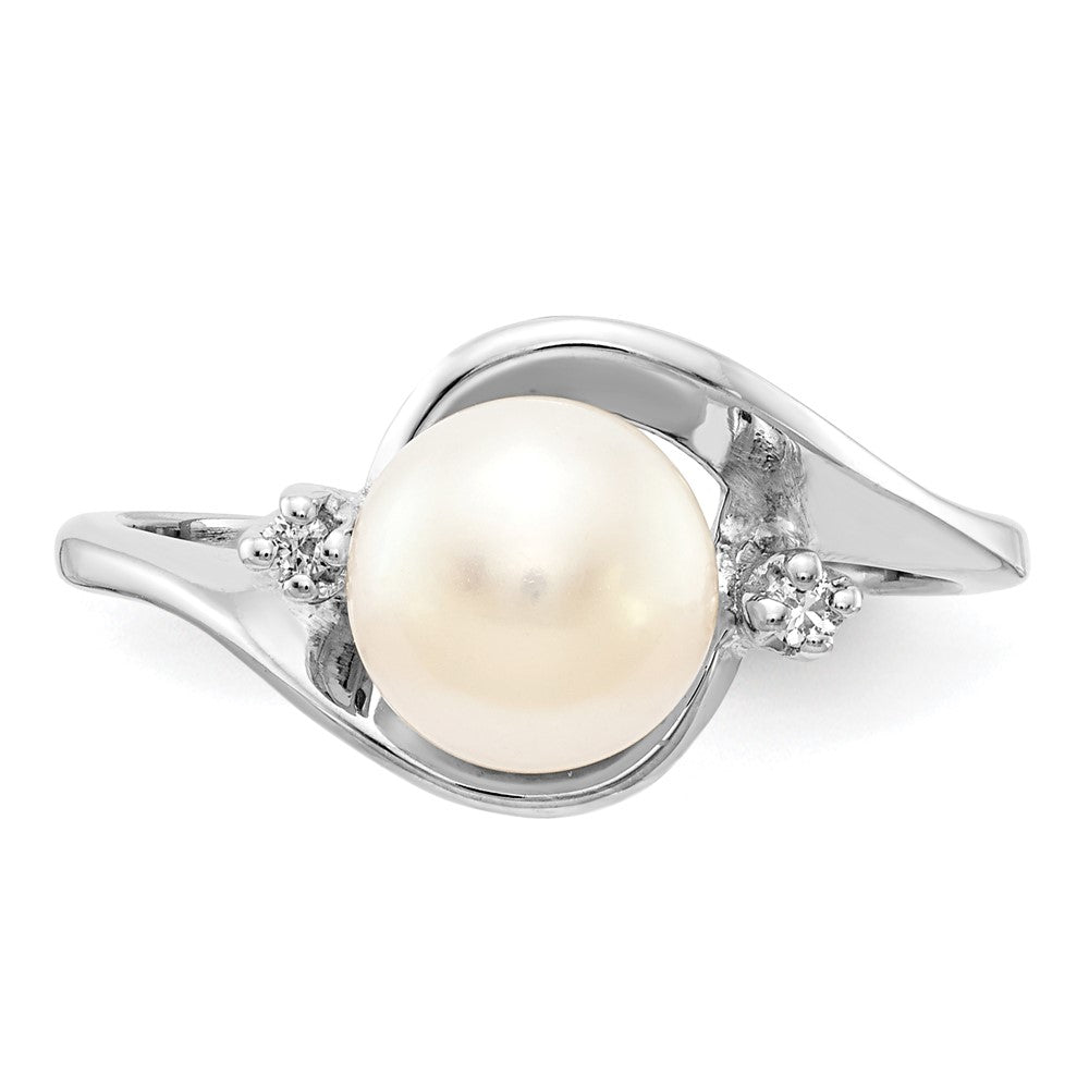 14k White Gold 7mm FW Cultured Pearl A Real Diamond ring