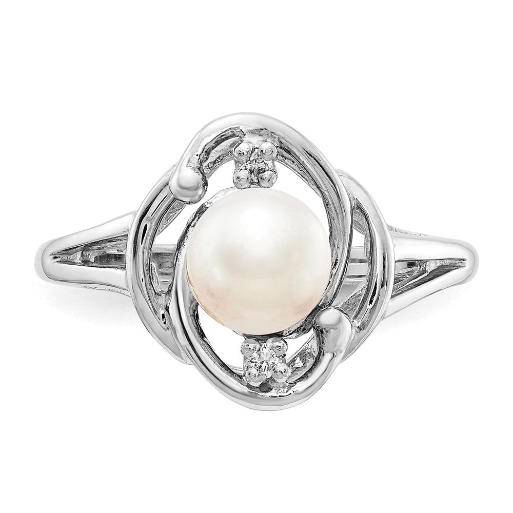 14k White Gold 6mm FW Cultured Pearl A Real Diamond ring