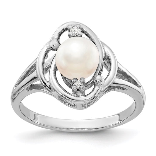 14k White Gold 6mm FW Cultured Pearl A Real Diamond ring