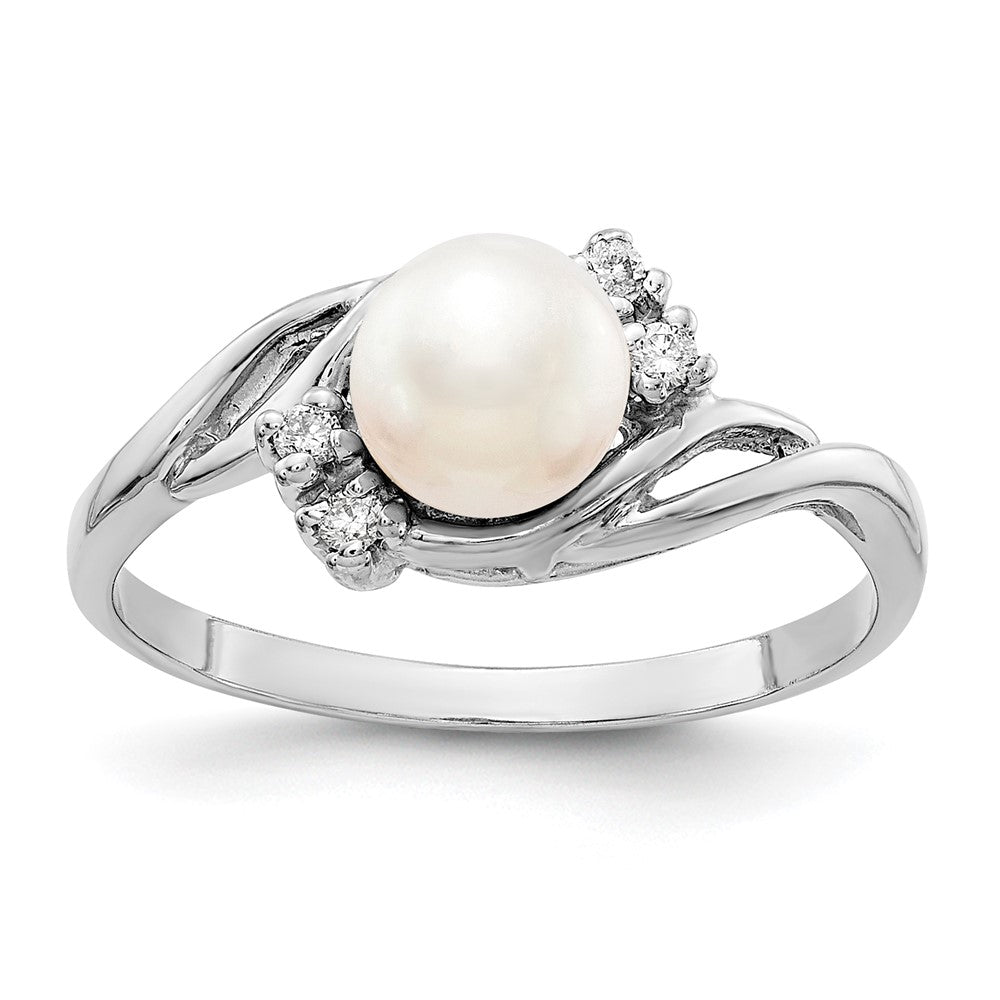 14k White Gold 6mm FW Cultured Pearl A Real Diamond ring