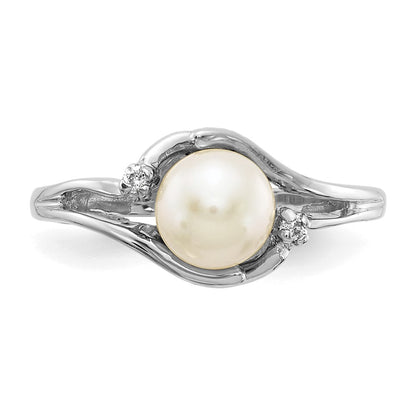 14k White Gold 6mm FW Cultured Pearl A Real Diamond ring