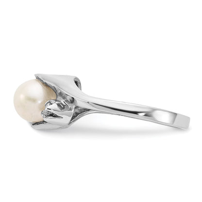 14k White Gold 6mm FW Cultured Pearl AA Diamond ring