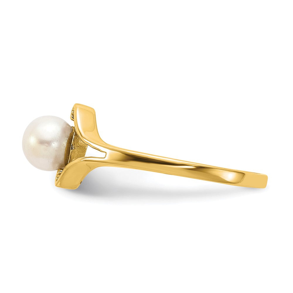 14K Yellow Gold FW Cultured Pearl Ring