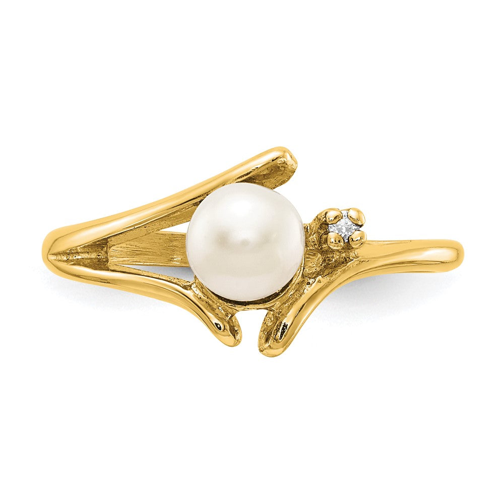 14K Yellow Gold 5mm FW Cultured Pearl AAA Real Diamond ring