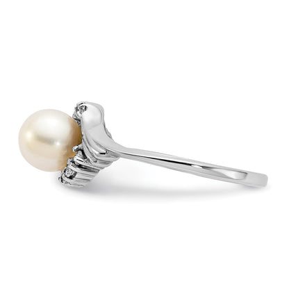 14k White Gold 6mm FW Cultured Pearl A Real Diamond ring
